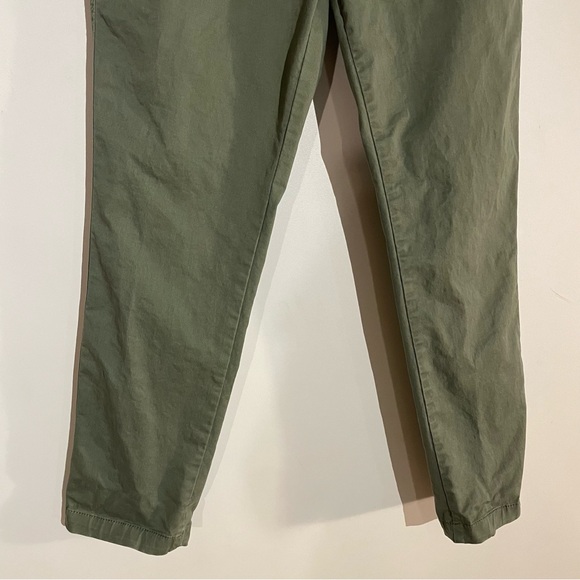 GAP Green Girlfriend Khaki Chino Cotton Pants 2 Petite Army Green - Picture 5 of 10